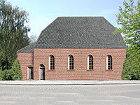 Synagogeaurichfarb.jpg